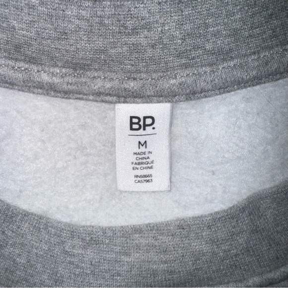 BP Gray London Crewneck Sweater | Pullover Sweatshirt | Size M - Picture 7 of 8